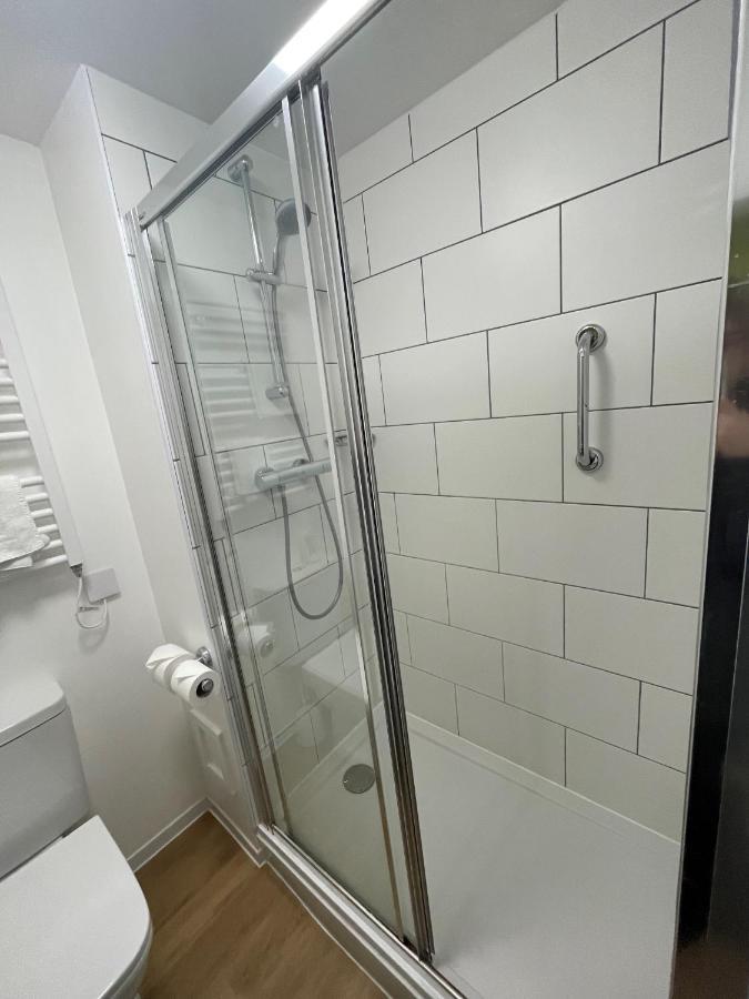 The Caledonian Hotel Fort William Luaran gambar