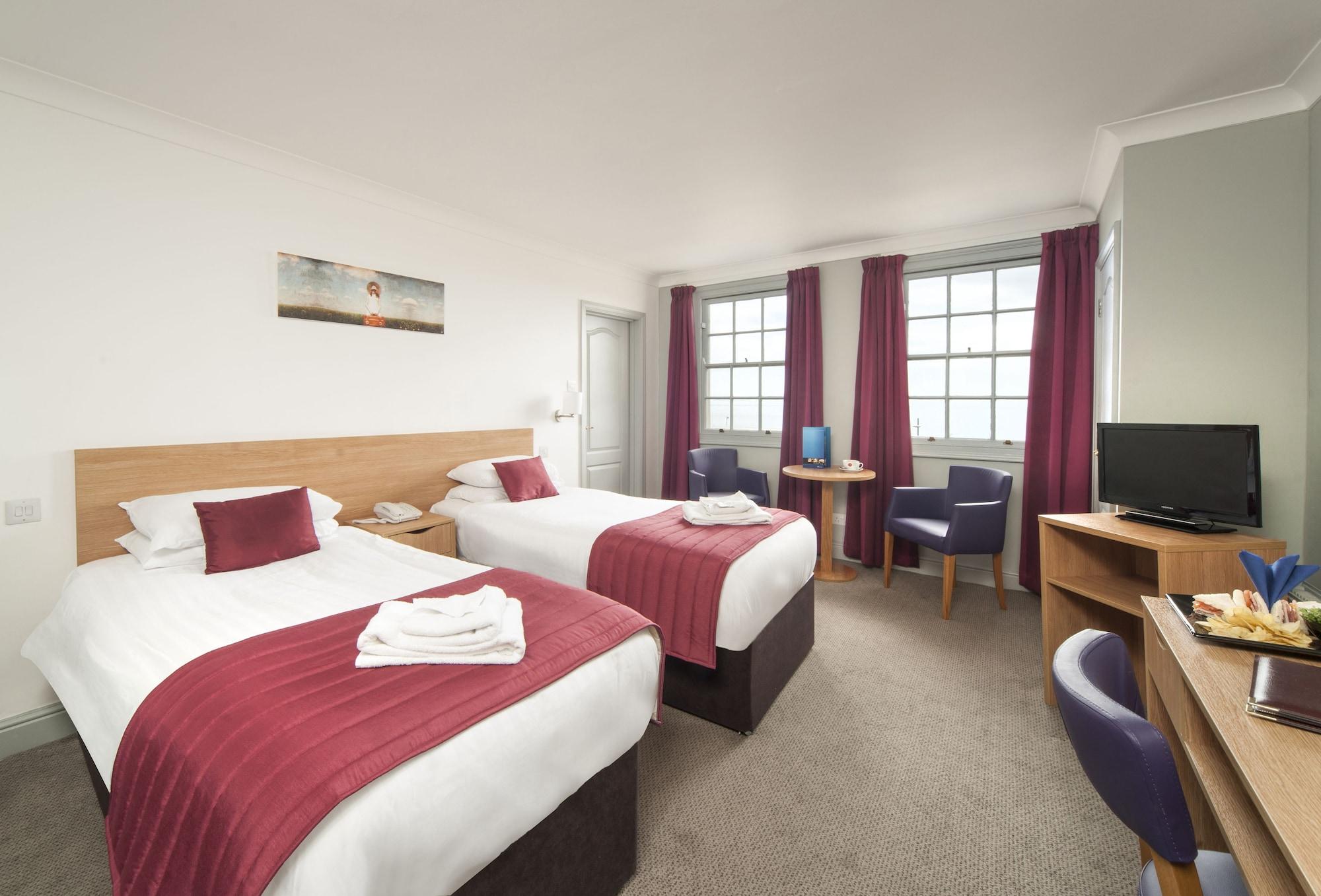 The Caledonian Hotel Fort William Luaran gambar