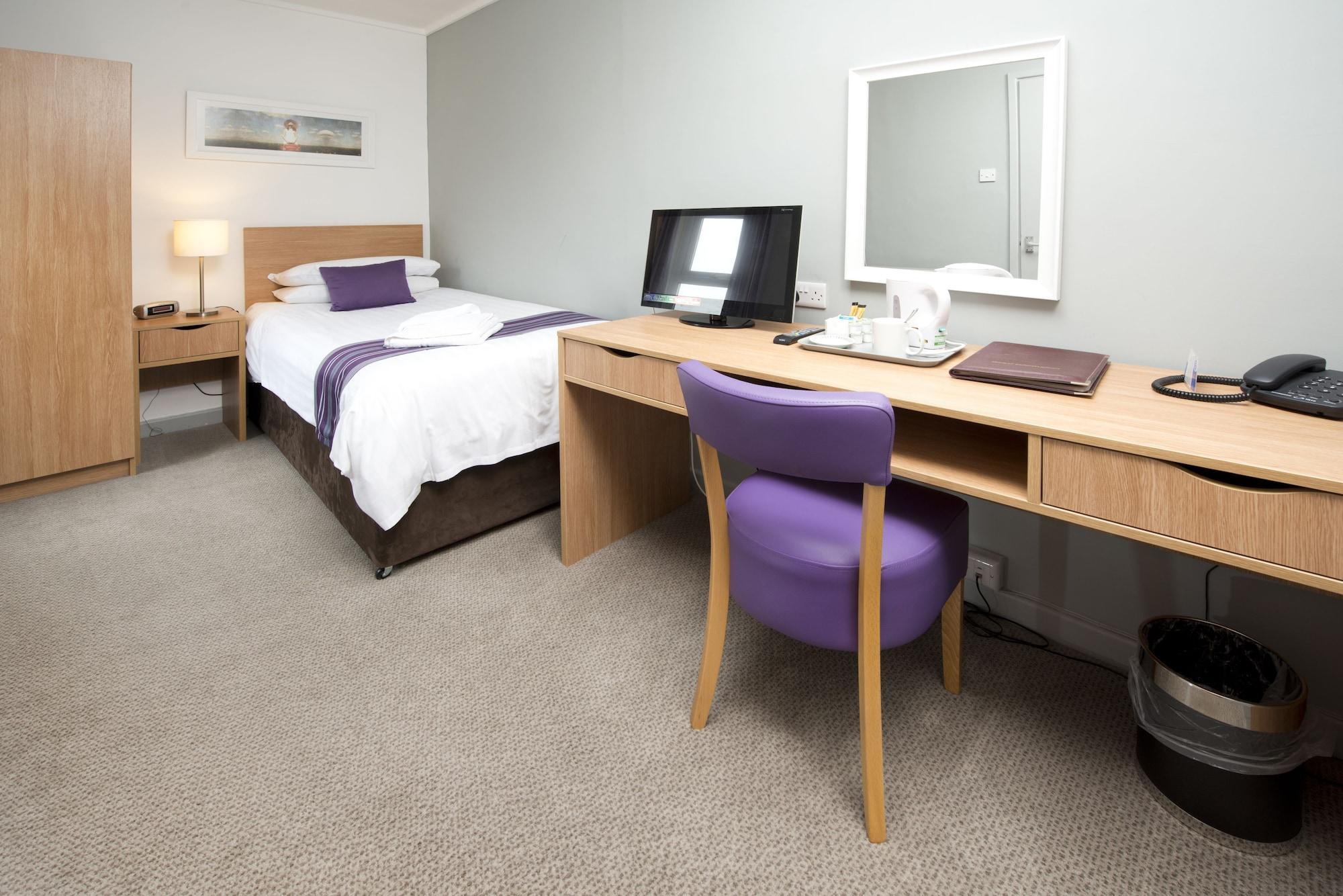 The Caledonian Hotel Fort William Luaran gambar